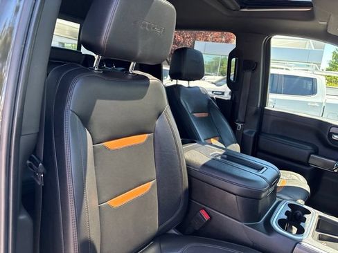 Used 2022 GMC Sierra 2500 AT4 w/ AT4 Preferred Package AWD/4WD image 43