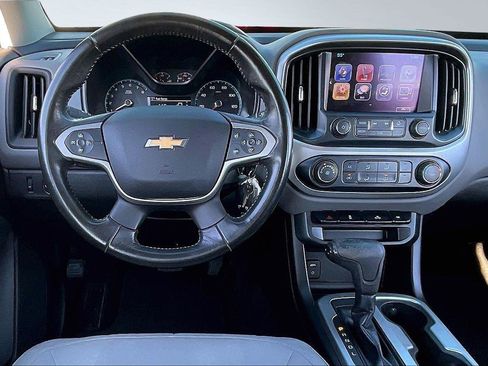 Used 2018 Chevrolet Colorado LT w/ LT Convenience Package image 5