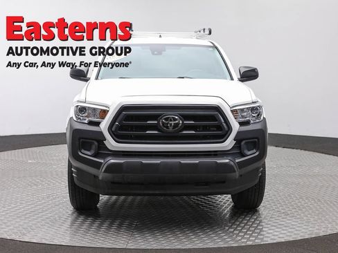 Used 2021 Toyota Tacoma SR RWD image 2