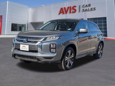 Used 2025 Mitsubishi Outlander Sport SE image 1