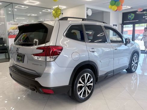 Used 2020 Subaru Forester Limited AWD/4WD image 12