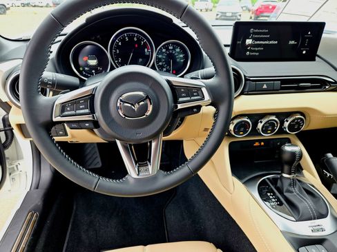 New 2026 MAZDA MX-5 Miata Grand Touring RWD image 10