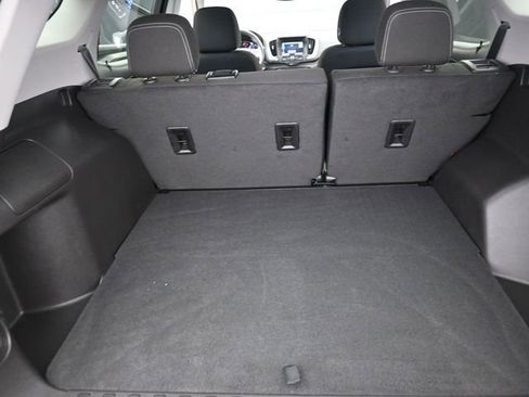 Used 2023 GMC Terrain SLE w/ Driver Convenience Package image 25