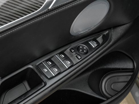 Used 2015 BMW X5 M image 53