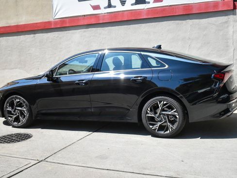 Used 2026 Kia K5 GT-Line w/ GT-Line Red Interior Package FWD image 4