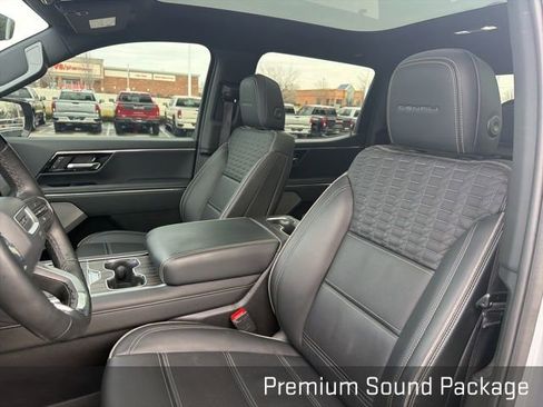 Used 2024 GMC Sierra EV Denali image 24