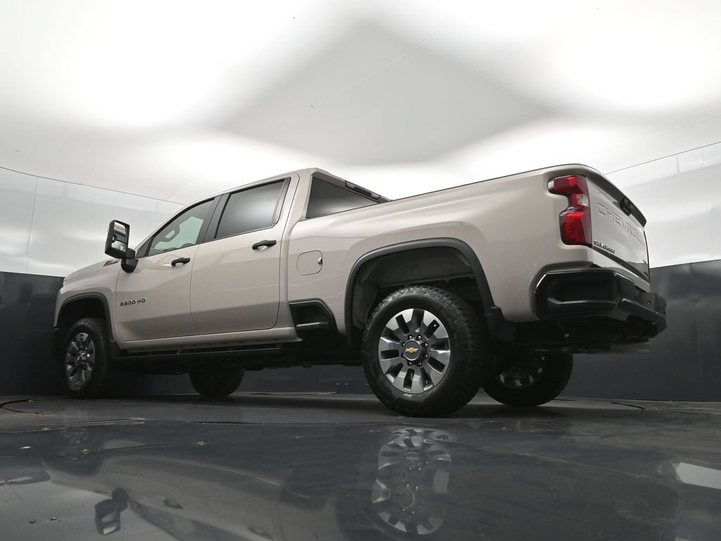 New 2026 Chevrolet Silverado 2500 Custom w/ Custom Value Package AWD/4WD image 40