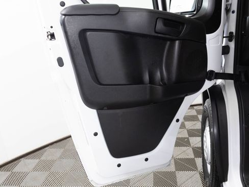 Used 2023 RAM ProMaster 2500 image 16