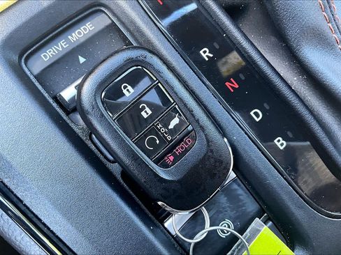 Used 2025 Honda CR-V Sport Touring image 15