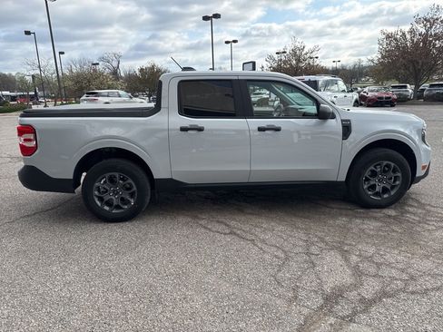 Used 2025 Ford Maverick XLT w/ Equipment Group 301A image 11