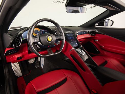 Certified 2024 Ferrari Roma Spider RWD image 14