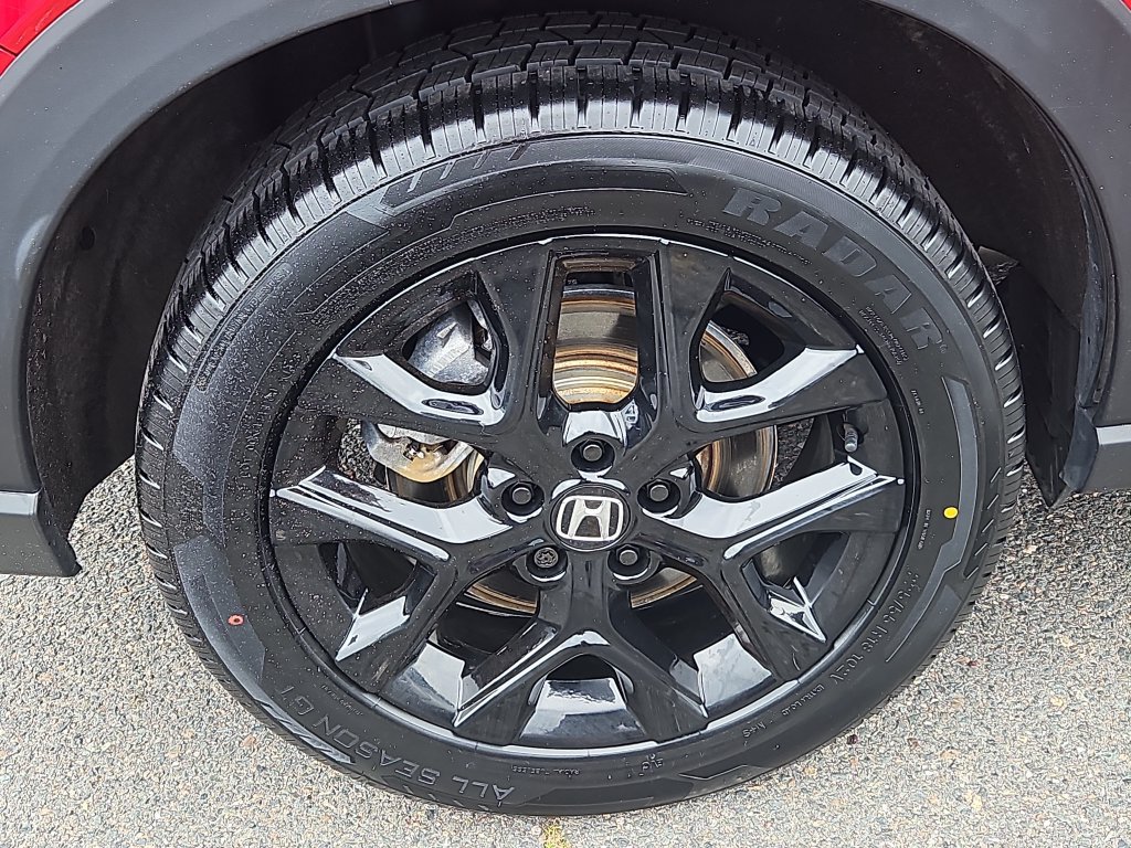 Certified 2025 Honda HR-V Sport image 9