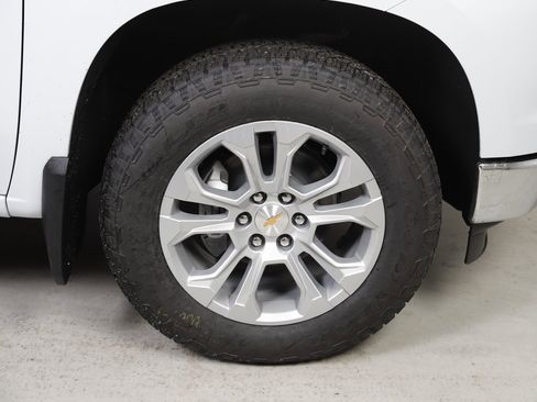 New 2026 Chevrolet Silverado 1500 LTZ w/ LTZ Premium Package image 4