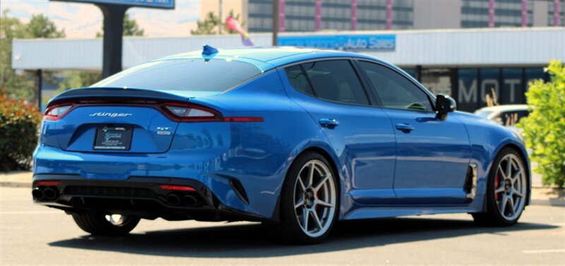 Used 2019 Kia Stinger GT2 AWD/4WD image 12