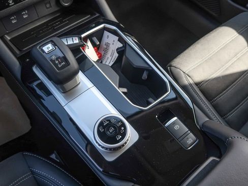 New 2026 Mitsubishi Outlander Trail Edition image 39