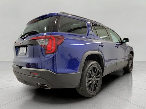 Used 2023 GMC Acadia SLT w/ Elevation Edition image 20