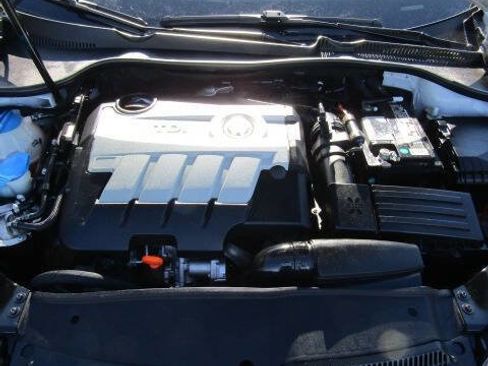 Used 2011 Volkswagen Jetta TDI image 19