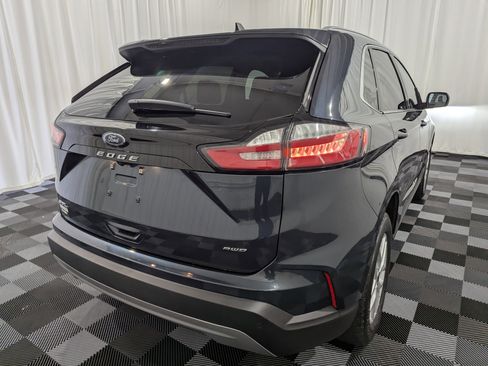 Used 2024 Ford Edge SEL w/ Convenience Package AWD/4WD image 7