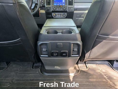 Used 2022 Ford F250 XLT w/ XLT Premium Package AWD/4WD image 9