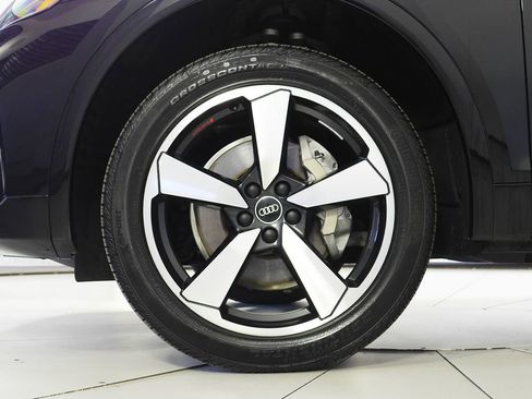 Used 2023 Audi Q5 2.0T Premium Plus w/ Premium Plus Package AWD/4WD image 5