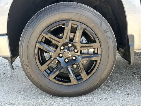 Certified 2022 Chevrolet Silverado 1500 RST w/ Max Trailering Package AWD/4WD image 12