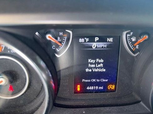Used 2020 Jeep Wrangler Unlimited Sport S AWD/4WD image 4