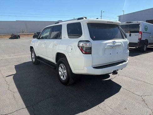 Used 2024 Toyota 4Runner SR5 Premium image 5