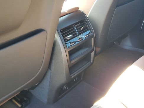 Certified 2024 BMW X5 xDrive40i w/ Premium Package image 26