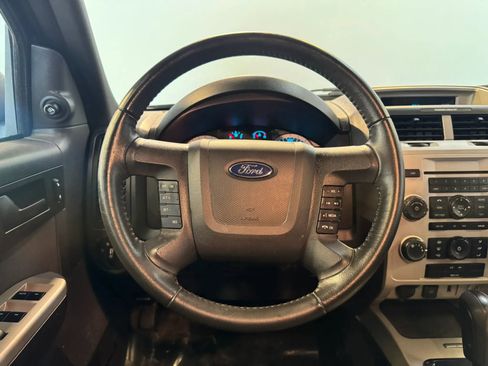 Used 2011 Ford Escape XLT FWD image 10