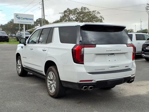 Used 2026 GMC Yukon Denali w/ Sun & Power Step Package AWD/4WD image 5