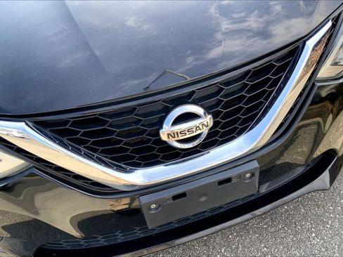 Used 2019 Nissan Sentra SV w/ Special Edition Package image 31