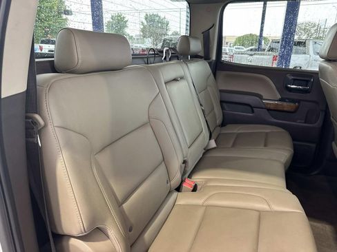 Used 2018 GMC Sierra 1500 SLT w/ Texas SLT Premium Package RWD image 11