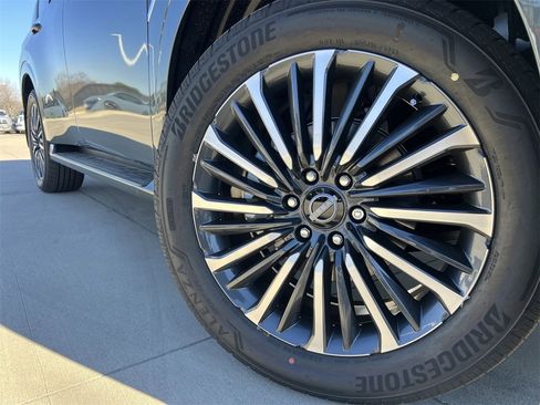 New 2026 Nissan Armada Platinum Reserve image 8