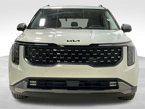 Used 2026 Kia Carnival SX Prestige image 2