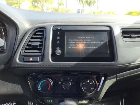 Used 2019 Honda HR-V Sport image 14