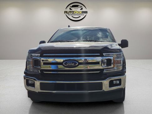 Used 2019 Ford F150 XLT image 2