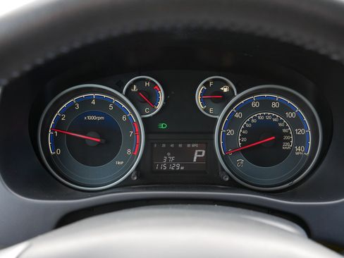 Used 2013 Suzuki SX4 Premium image 21