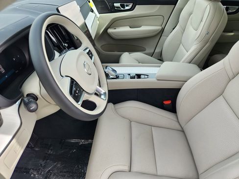 New 2026 Volvo XC60 B5 Ultra w/ Protection Package Premier AWD/4WD image 4