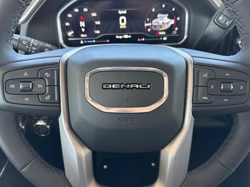 New 2025 GMC Sierra 2500 Denali w/ Denali Reserve Package image 24