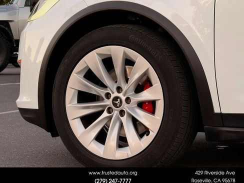 Used 2020 Tesla Model X Performance AWD/4WD image 18