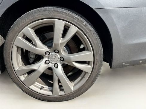 Used 2019 INFINITI Q70 L 3.7 AWD/4WD image 12