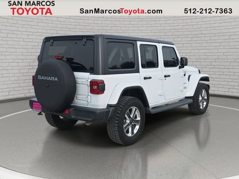 Used 2019 Jeep Wrangler Unlimited Sahara w/ Safety Group image 5