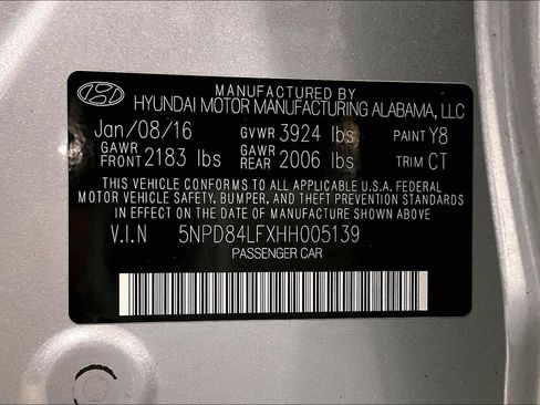 Used 2017 Hyundai Elantra Limited FWD image 35