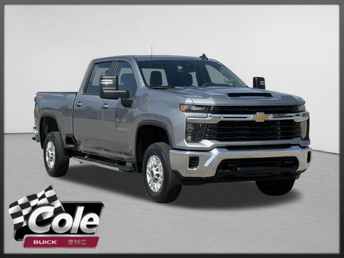 Used 2026 Chevrolet Silverado 2500 LT w/ Snow Plow Prep/Camper Package AWD/4WD image 1