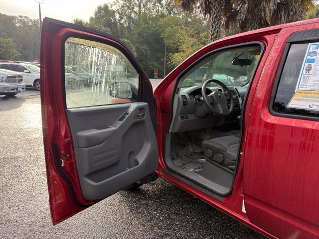 Used 2018 Nissan Frontier SV RWD image 10