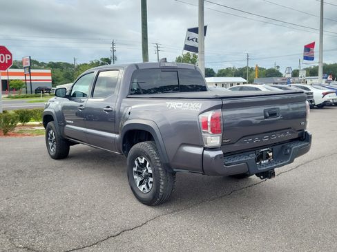 Used 2021 Toyota Tacoma TRD Off-Road w/ Technology Package AWD/4WD image 4