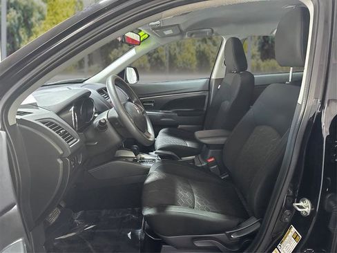 Used 2024 Mitsubishi Outlander Sport ES image 9