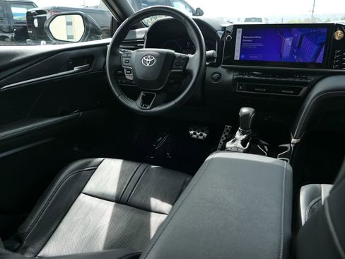 Used 2025 Toyota Camry XSE image 25