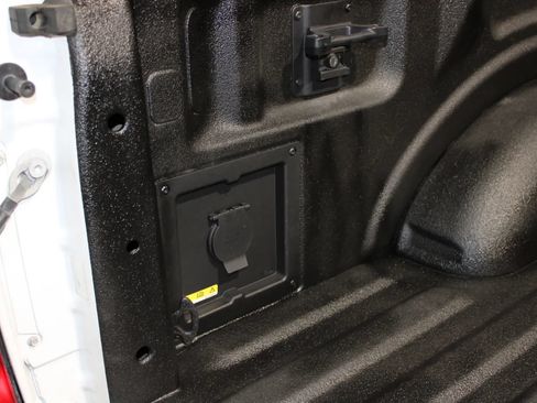 Used 2023 Ford F150 Lariat w/ Equipment Group 502A High AWD/4WD image 23