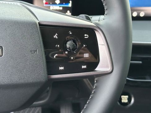 Used 2026 Nissan Murano SV image 16